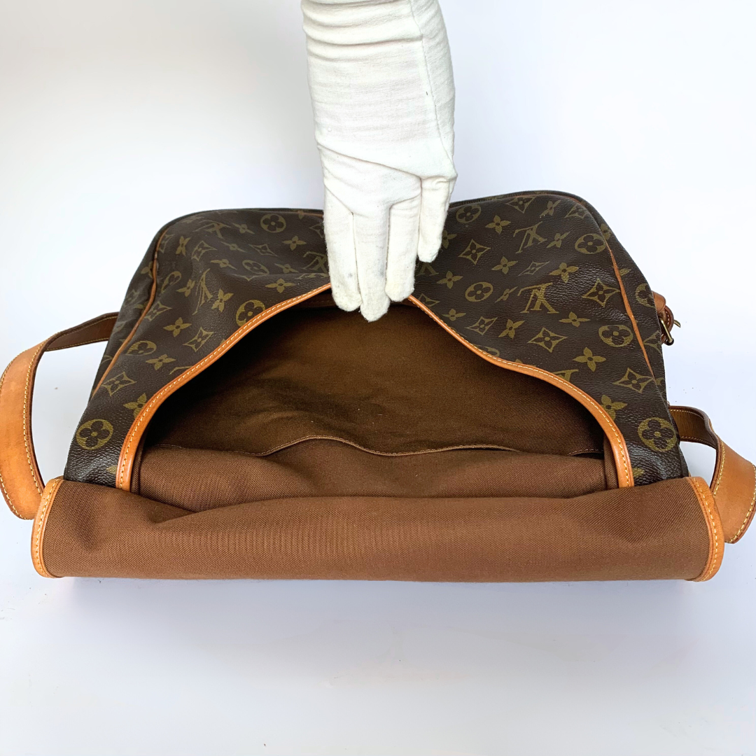 Louis Vuitton Louis Vuitton Saumur 35 Monogram Canvas - Crossbody bags - Etoile Luxury Vintage