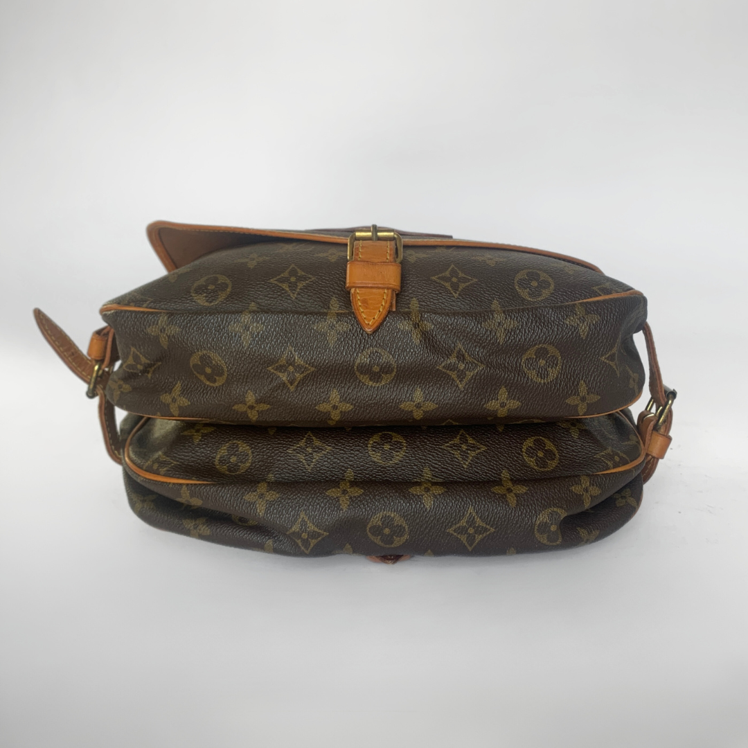 Louis Vuitton Louis Vuitton Saumur 30 Monogram Canvas - Crossbody bags - Etoile Luxury Vintage