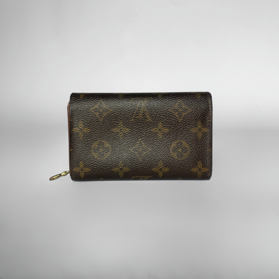 Louis Vuitton Louis Vuitton Wallet Medium Monogram Canvas - Wallets - Etoile Luxury Vintage