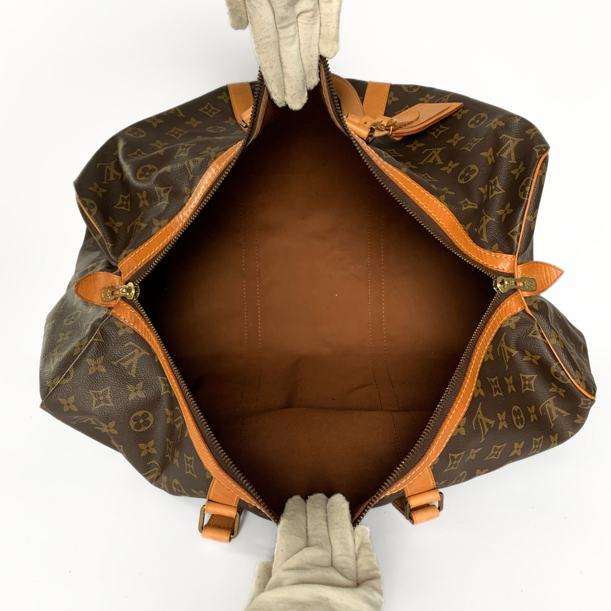 Louis Vuitton Louis Vuitton Saxophone Monogram Canvas - Travel bags - Etoile Luxury Vintage