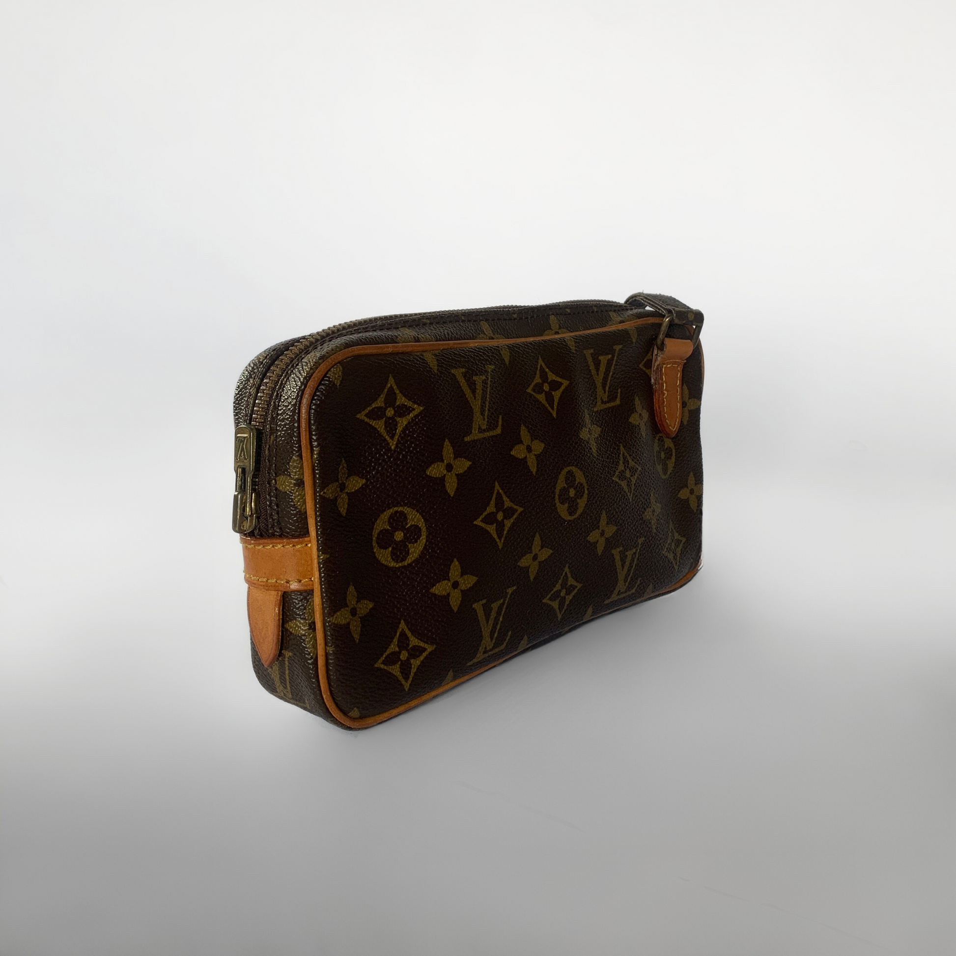 Louis Vuitton Louis Vuitton Marly Monogram Canvas - Crossbody bags - Etoile Luxury Vintage