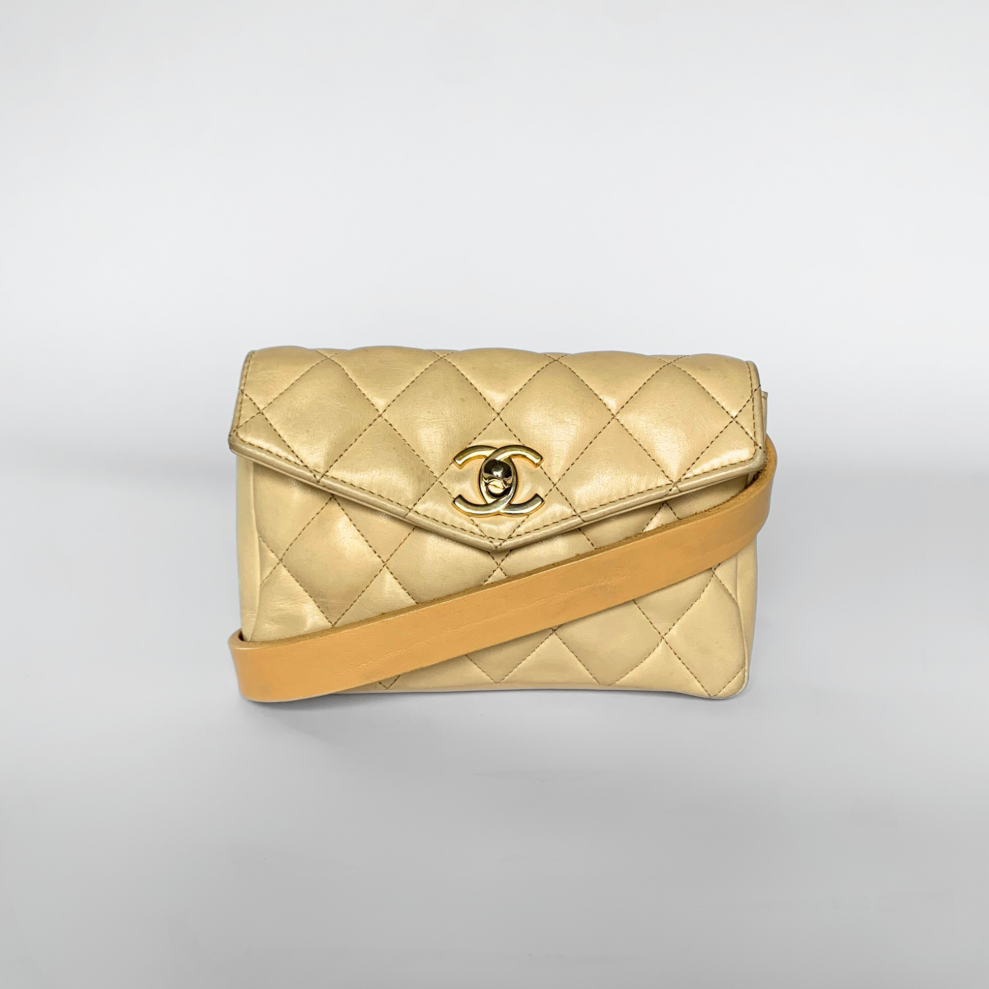 Chanel Chanel Fanny Pack Lambskin Leather - Fanny Packs - Etoile Luxury Vintage