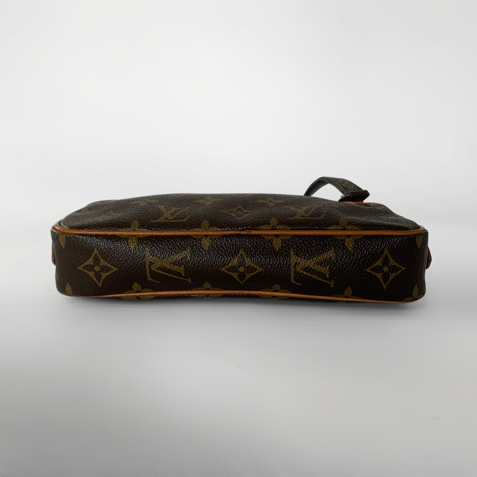 Louis Vuitton Louis Vuitton Marly Monogram Canvas - Crossbody bags - Etoile Luxury Vintage