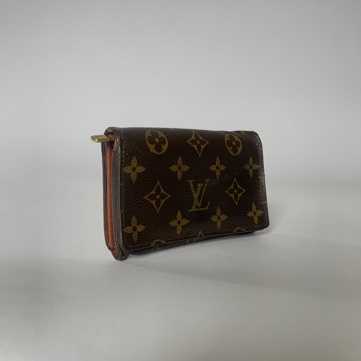 Louis Vuitton Louis Vuitton Wallet Medium Monogram Canvas - Wallets - Etoile Luxury Vintage